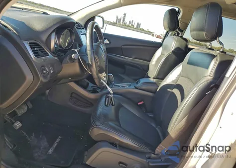 2017 Dodge Journey Crossroad from USA, damaged, VIN 3C4PDCGG5HT575541